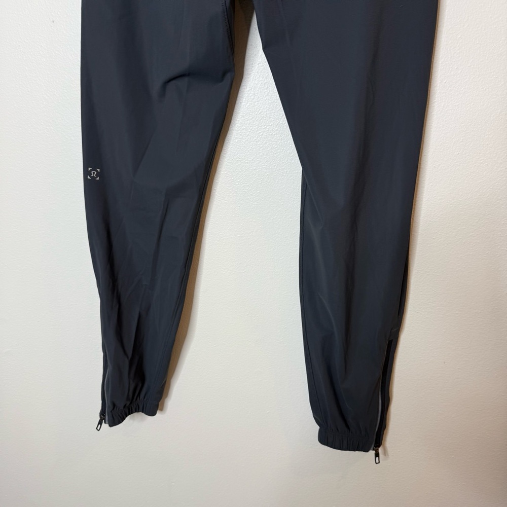 Men’s Lululemon Surge Jogger 29" inseam Obsidian Grey size xs - Picture 6 of 13